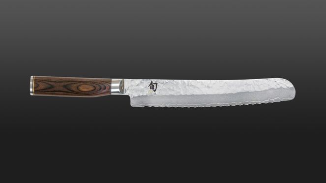 
                    Tim Mälzer bread knife with serrated blade