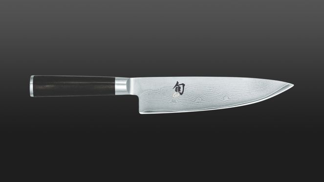 
                    Couteau de cuisine avec lame en acier damassé