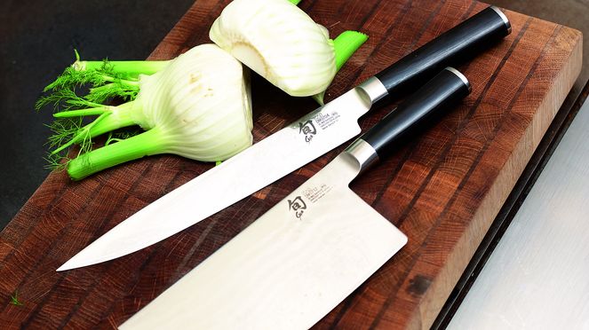
                    slicing knife with hinese chef's knife