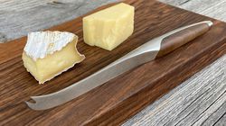 Table culture, swiss cheese knife with cutting board