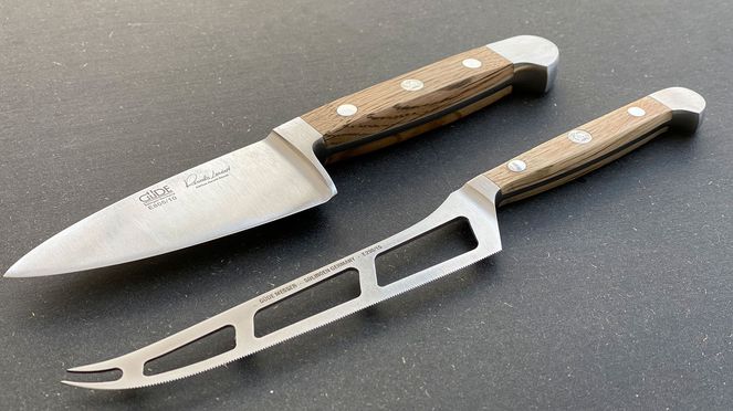 
                    Güde cheese knife set of the barrel oak series