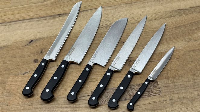 
                    Couteau à désosser Classic Wok de la série Wok Classic made à Solingen
