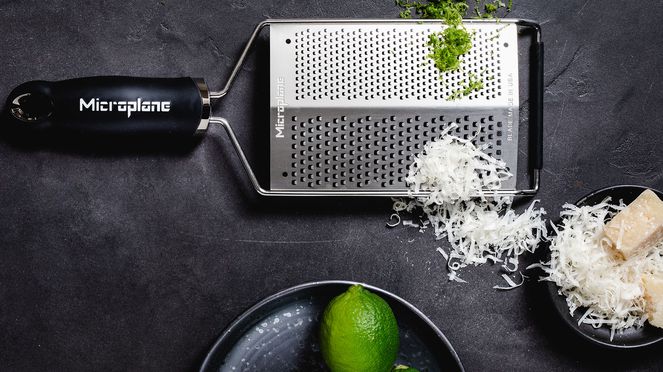 
                    double grater with blade in stainless-steel