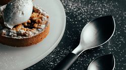 Pastries, Quenelle spoon triangle